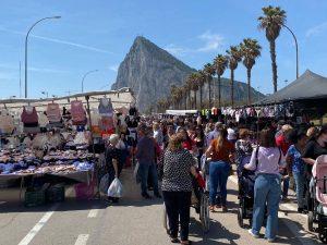 El tradicional “mercadillo” de la Ciudad Deportiva volverá a su emplazamiento habitual el miércoles tras tres semanas sin actividad