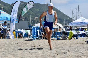 El concejal de Deportes celebra la clasificación en el equipo nacional de beach sprint de Alfredo Mena, integrante del Club de Remo de Mar La Línea