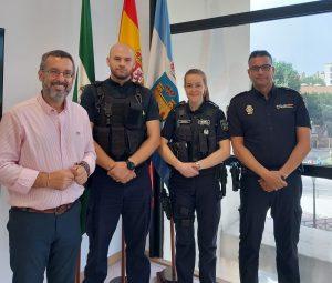 Una agente alemana y un policía francés se incorporan a la Comisaría de la Policía Nacional en La Línea dentro del programa Comisarías Europeas