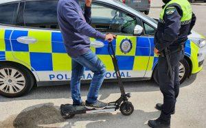 La Policía Local realizará controles desde el 1 de octubre para velar por el cumplimiento de la nueva normativa para el uso de Vehículos de Movilidad Personal