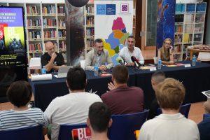 La Biblioteca Municipal José Riquelme acoge la presentación de los números 4 y 5 de la colección de cómics ‘Memorias en Viñetas’