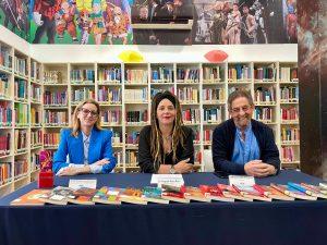 Francisco Díaz Valladares protagoniza una jornada de fomento de la lectura con estudiantes de Secundaria en la 37ª Feria del Libro