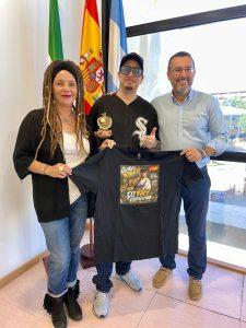 El alcalde y la concejal de Cultura reciben a DJ Firy tras alzarse con el galardón mundial de la DJ League 2026