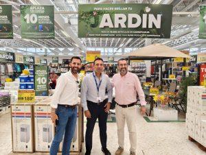 El alcalde ha visitado el hipermercado Carrefour para conocer las mejoras realizadas en sus instalaciones