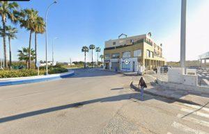 La calle Cartagena permanecerá cortada al tráfico por la construcción de un paso de peatones elevado